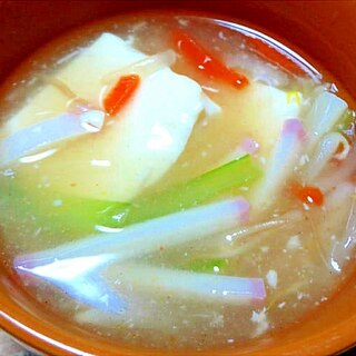 蟹だしで作る豆腐のあんかけ風スープ